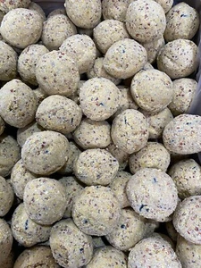 Wild Bird Fat Balls 150 "THE BEST" Energy Bird Feed with FREE NEXT DAY DELIVERY - Picture 1 of 12