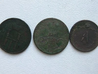 Juego de 3 monedas antiguas rusas de cobre "Denezka" 1852,1856, 1/2 Kopeika 1865 Foto 1 de 4