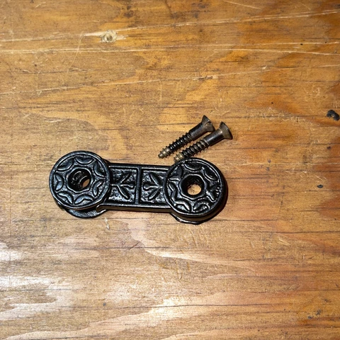 Antique Hardware Interior Sutter Bar Latch Victorian Cabinet C.1800’s Cast Iron Cover