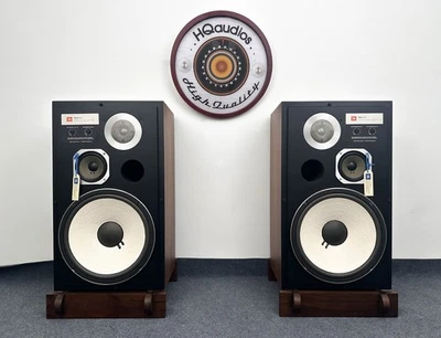 WRS425 Walnut Wood Speaker Stands – Solid Craftsmanship for 12" Vintage Speakers - Image 1 of 4