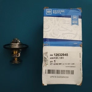 99 - 13 CHEVY SILVERADO 1500 4.3L V6 ENGINE COOLANT THERMOSTAT OEM NEW - Picture 1 of 4
