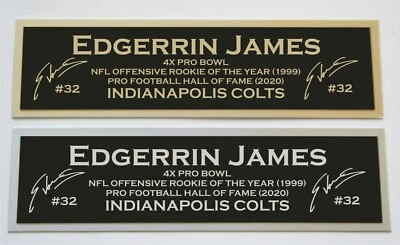 Табличка с именем Эдгеррина Джеймса для подписанного футбольного шлема или фотографии - Изображение 1 из 2