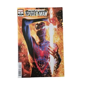 Libro de historietas Marvel Miles Morales Spider-Man #9 2023 variante cubierta embolsado - Imagen 1 de 2