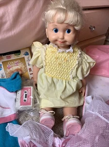 1985-“CRICKET”Doll Tape Player Story. Blonde. Eyes. Animation/record WORKS. See - Picture 1 of 12