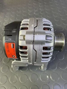 GENUINE FORD MOTORCRAFT /Bosch 0986082510 Alternator FIR FIESTA MK4 KA 1036244 - Picture 1 of 4