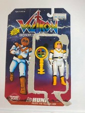 Voltron Panosh Place Yellow Lion Pilot Figure Hunk complete w. helmet card key