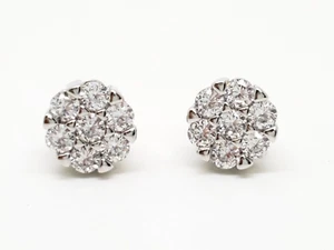 Pendientes de tachuelas redondos de plata esterlina 925 helada Cz con racimo de flores - Imagen 1 de 4