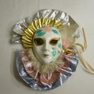 Venetian Carnival Collectable Wall Décor Face Masquerade Mask - EUC - Picture 1 of 4