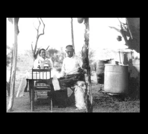 FOTO de Wyatt Earp 1906 esposa Josephine, campamento minero de oro de California, sheriff del Salvaje Oeste - Imagen 1 de 1