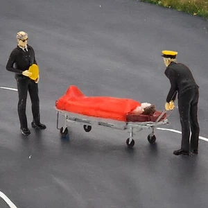 Figuras de tripulación de ambulancia FG30 años 60/70 sin pintar escala O - Imagen 1 de 10