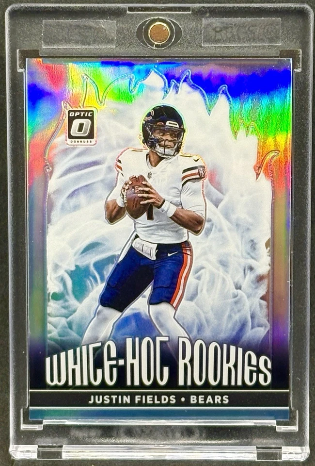 Justin Fields RARE ROOKIE RC REFRACTOR INVESTMENT CARD PANINI JETS MINT - Image 1 of 2