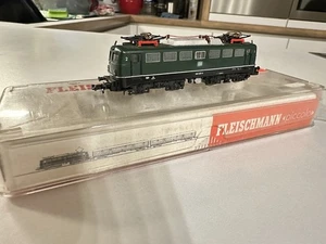 Fleischmann 7334 E-Lok BR 140 819-4, Grün In OVP Sehr Guter Zustand - Bild 1 von 8