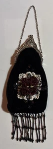 Portamonete vintage stile vittoriano velluto nero fodera impreziosita floreale perline - Foto 1 di 3