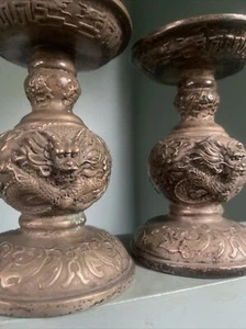 2er Set Antik Chinesisch Silber Vergoldet Stilisiert Skulptur Drache Kerze Säulen - Bild 1 von 16