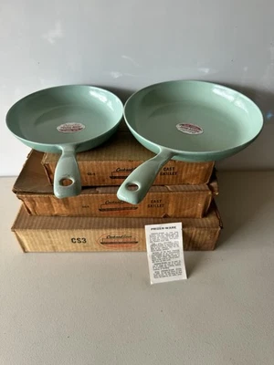PRIZER-WARE CS1 CS2 CS3 Cast Iron Enamel Ware Turquoise Skillet VTg NOS Lot - Image 1 of 4