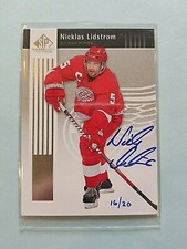 2011-12 Nicklas Lidstrom SP Game Used Autographed Buyback Hard Signed Auto 16/20