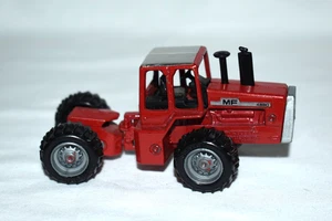 Ertl 1:64 Massey Ferguson 4880 Tractor 4WD Red - Picture 1 of 5