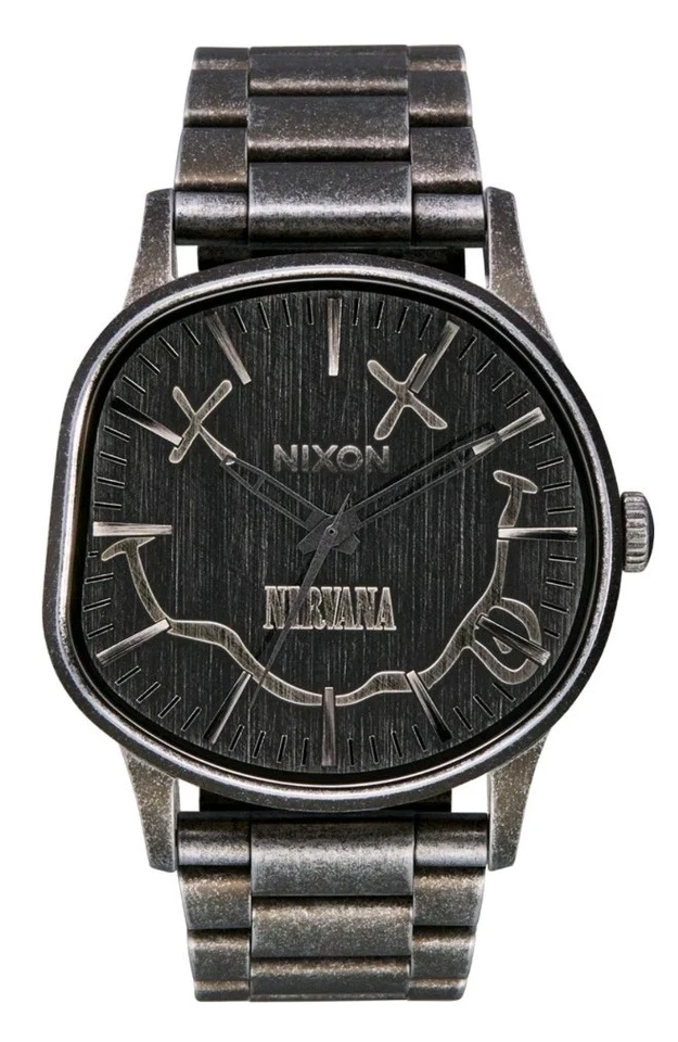 Nirvana Nixon Sentry Wobble Smiley Face Watch All Antique Silver - 44/238