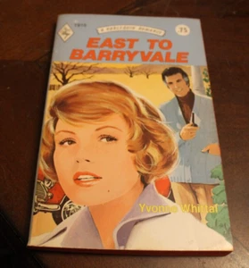 East to Barryvale ~ Yvonne Whittal ~ 1975 1st Harlequin #1915 PB - Imagen 1 de 1