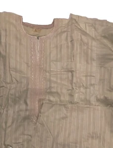 afrikanische Herrenbekleidung/traditionelle Männerkleidung/SenatorLongOutfitnigerianische Herrenbekleidung - Bild 1 von 1