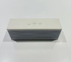 Jawbone Mini Jambox Portable Bluetooth Speaker in White. NOT CHARGING - Picture 1 of 5