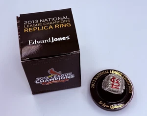 St Louis Cardinals 2013 National League Champions Replica Ring SGA - Bild 1 von 4