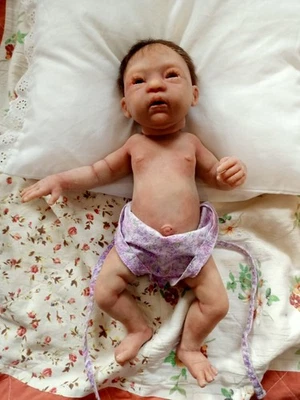 Silikonbaby Silikonpuppe Spielpuppe Babypuppe Josie mit Zertifikat Ohne Risse - Bild 1 von 4