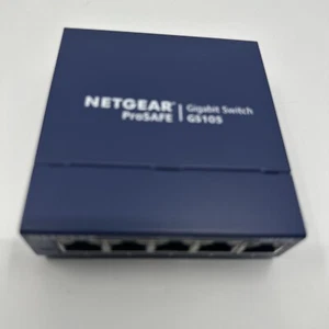 Netgear GS105 V5 Prosafe 5 Port Gigabit Switch - NG I2A - Picture 1 of 5