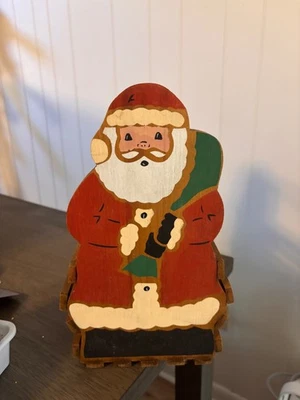 Porta revistas Santa Foto 1 de 3