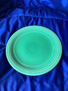 Genuine Fiesta HLC USA Light Green 7.25 inch Salad Plate - Pre-owned - Picture 1 of 5
