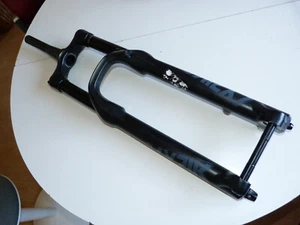 RockShox Lyrik 180 mm Charger Boost 27,5 MTB E-Bike - Bild 1 von 15