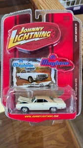 Dodge Dart GTS Johnny Lightning Mayhem '69 en blanco - Imagen 1 de 3