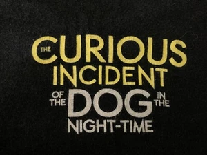 T-shirt Il curioso incidente del cane nella notte nera piccolo libro gioco - Foto 1 di 7