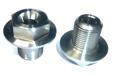 SUZUKI GSXR1000 2005-2011 Titanio eje delantero husillo perno bajo peso sin óxido Foto 1 de 4