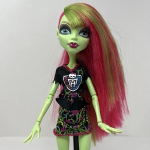 Muñeca Monster High Venus Mcflytrap Ghoul Spirit juguete articulado coleccionable - Imagen 1 de 12