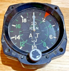 WW2 RAF LANCASTER AIRCRAFT MKXVIIA ICAN ALTIMETER - 6A/1538 - DATED 1943 - Picture 1 of 7