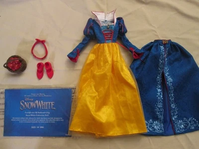 Disney Live Action Snow White 16" Doll Outfit COA Dress Apple Basket Ltd Edition - Image 1 of 4