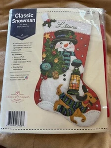 CLASSIC SNOWMAN Felt Stocking KIT MS10-033 by MERRYSTOCKINGS Goods & Crafts NEW - Picture 1 of 3