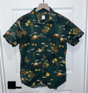 Star Wars Boba Fett Volcano Woven Button Up Shirt BoxLunch Japanese Samurai M - Picture 1 of 8