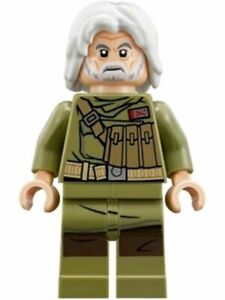 Figurine LEGO® Star Wars Episode 8 Admiral Ematt 2018 de l'ensemble 75202