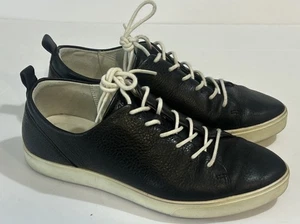 Ecco Rissleder schwarz spitz zulaufend Sneakers Damengröße 7 bequem adrett - Bild 1 von 10