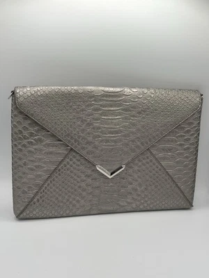 Stella & Dot City Slim Clutch-Estaño Con Cierre Magnético Usado en Excelente Condición 1136 Foto 1 de 4