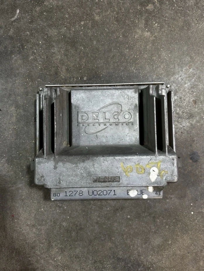 Pontiac Grand Prix GTP 1998 PCM módulo de control electrónico - usado Foto 1 de 2