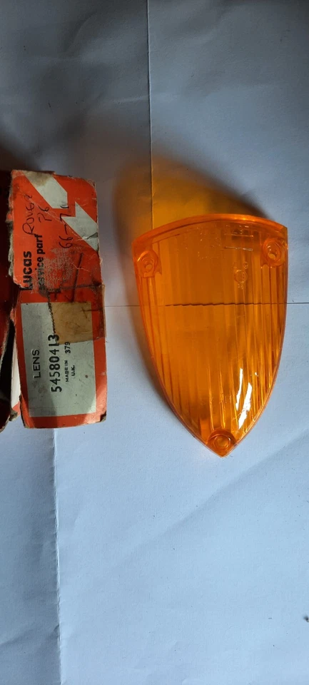 ROVER 2000 3500  P6 REAR  INDICATOR LENS  - Image 1 of 1