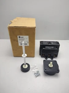 Allen Bradley 194E-A250-1753 Load Switch Ser. B - Picture 1 of 13