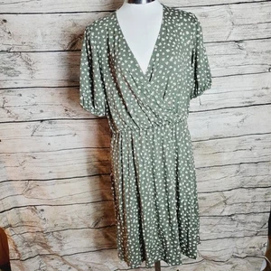 Vestido envolvente floral verde oliva Gap talla grande nuevo con etiquetas falta cinturón  - Imagen 1 de 9
