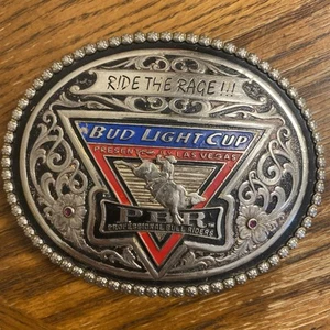 PBR ~PROFI BULL RIDERS~ GÜRTELSCHNALLE Bud Light Cup Montana Silberschmiede - Bild 1 von 11
