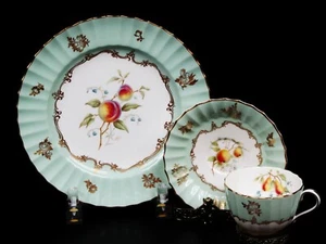ROYAL WORCESTER Set Of Hand Painted Fruit Plat,Saucer & Tea cup by Horace Price - Picture 1 of 12