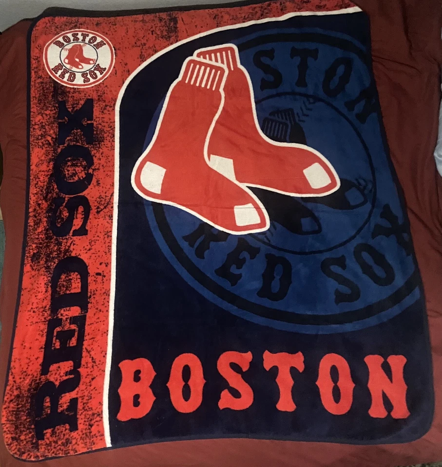 Northwest MLB Boston Red Sox Northwest Classic 60x50 GENUINE Throw AUTHENTIC - Image 1 of 4