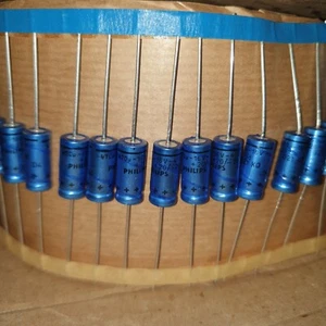 NOS GENUINE PHILIPS 021 470uF 16V HI END AXIAL CAPS FOR AUDIO ! 8pcs! - Picture 1 of 3